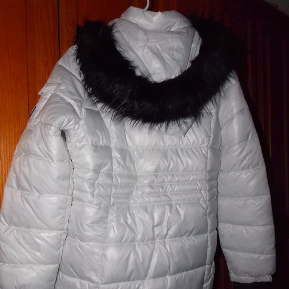 NWT Madden Girl WHITE w BlacK Fur Trim Hooded Quilted Winter Puffer Coat Parka L - Picture 8 of 12